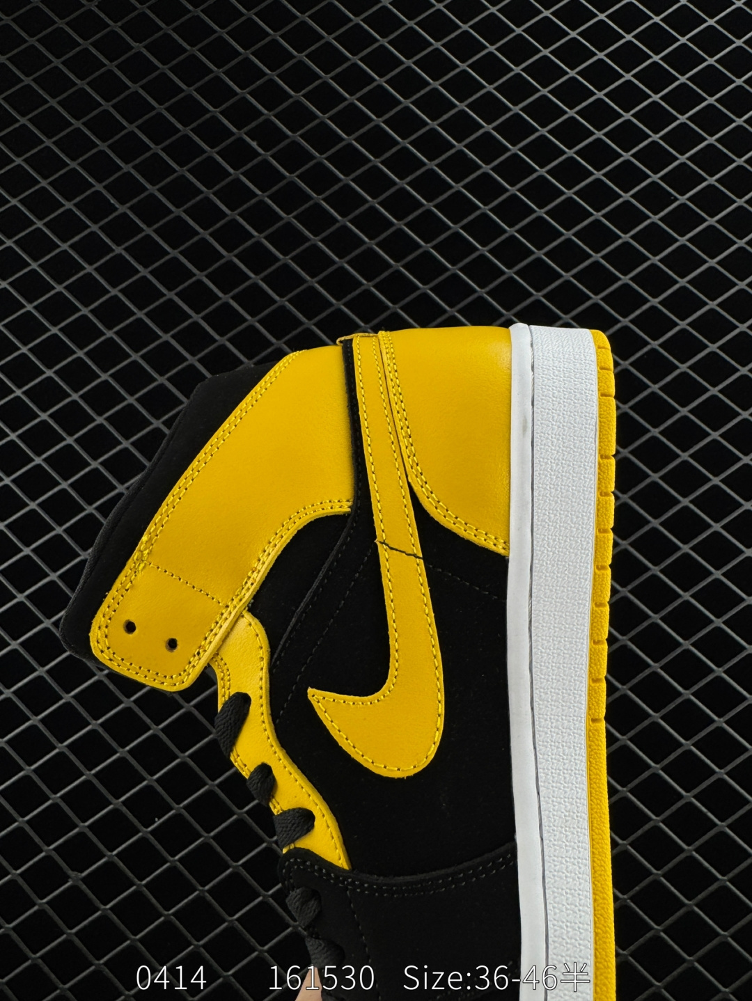 Nike Air Jordan 1 Retro Mid OG AJ1